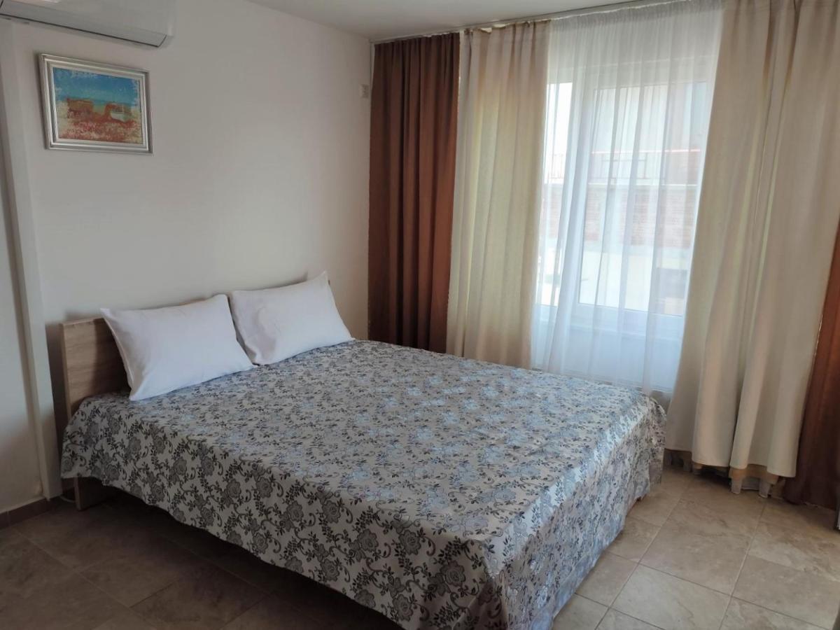 Veda Guest House Pomorie Exterior photo